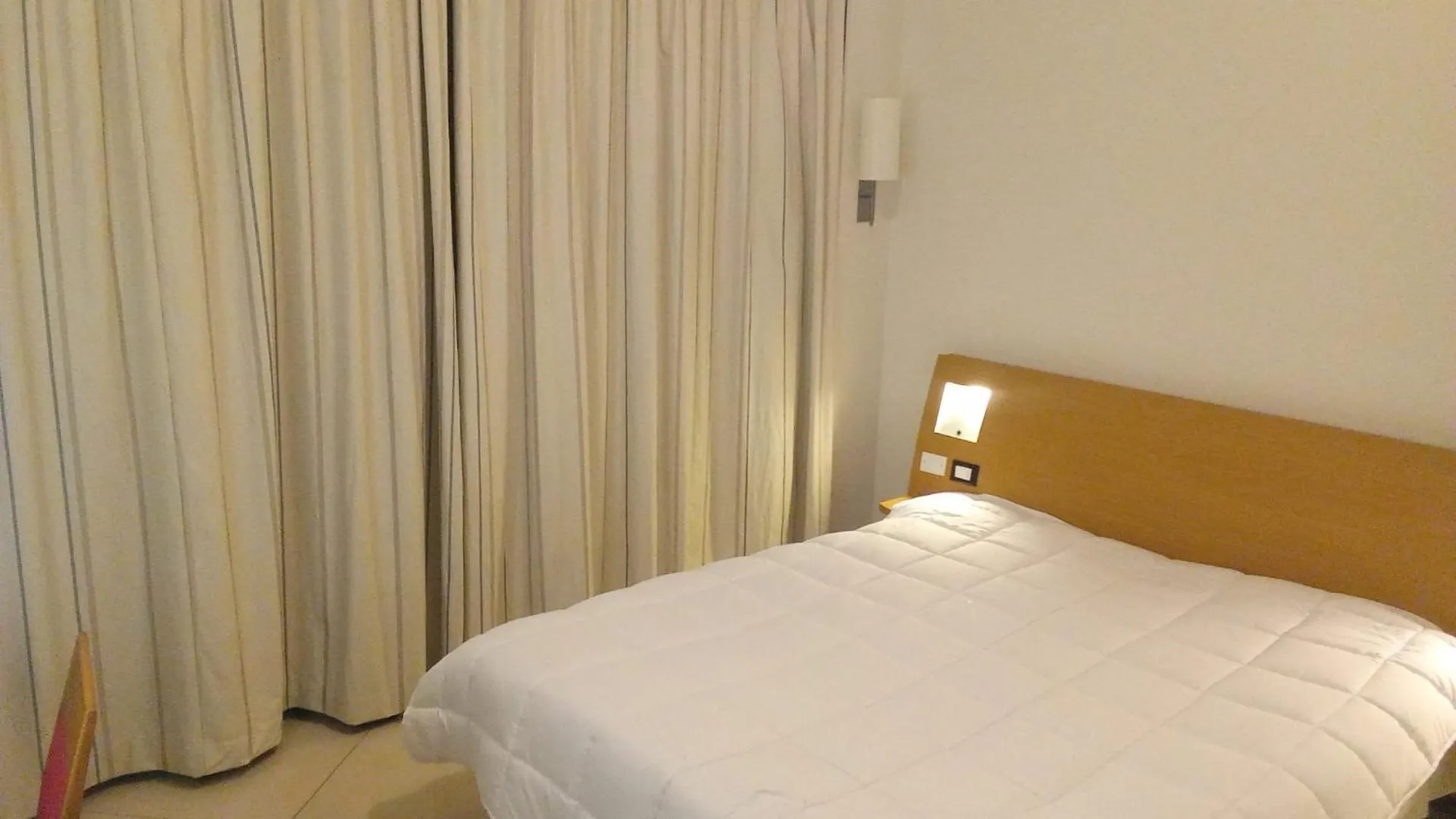 Bed & Breakfast Home & B Arezzo